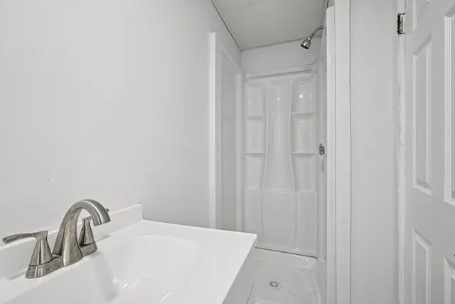 $1,799 | 43 Pleasant Street, Unit 2, Fitchburg, MA 01420