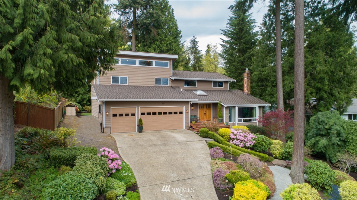 321 221st Street Southeast Bothell, WA 98021 - Photo 1 of 25