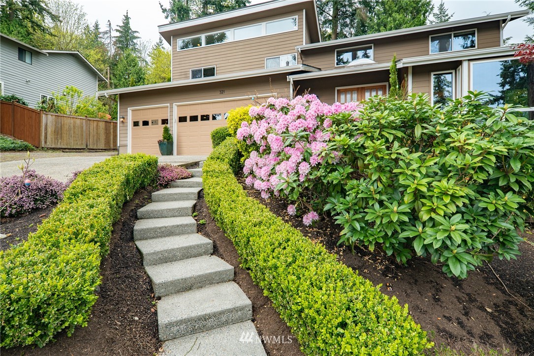 321 221st Street Southeast Bothell, WA 98021 - Photo 2 of 25