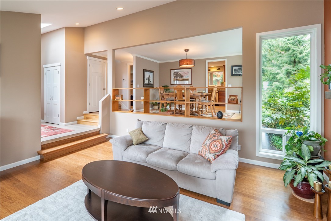 321 221st Street Southeast Bothell, WA 98021 - Photo 8 of 25