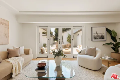 $2,495,000 | 6364 West 77th Street, Los Angeles, CA 90045