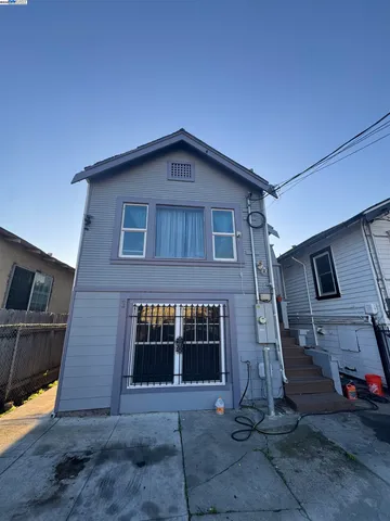 $399,999 | 7341 Lockwood Street, Oakland, CA 94621