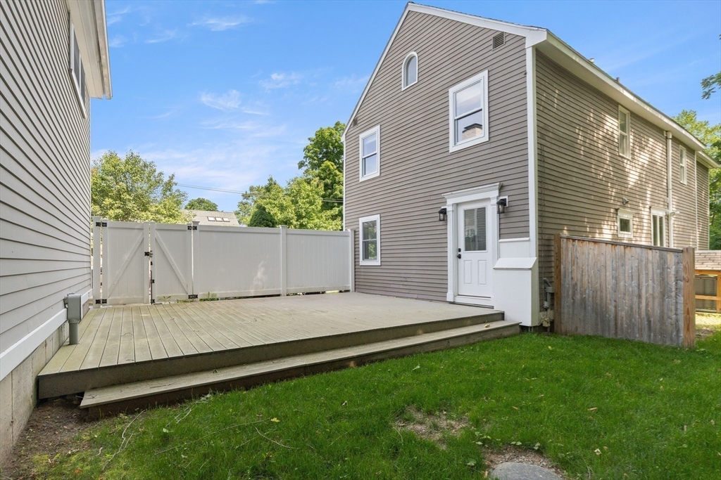 3 Summer Street, Unit 2 Topsfield, MA 01983 - Photo 33 of 38