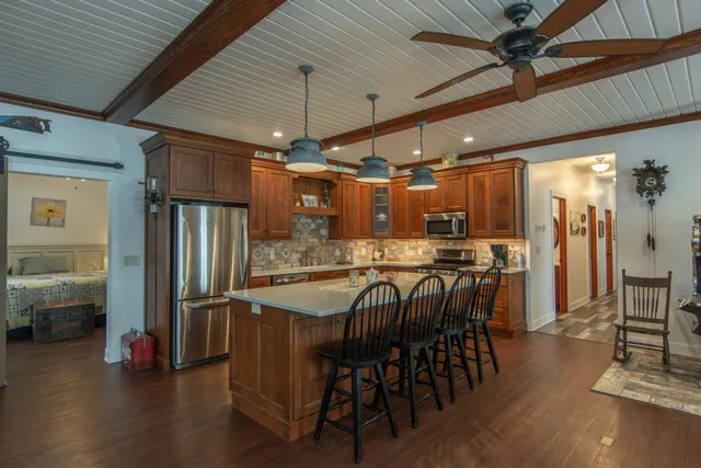 $749,900 | 33896 County 21, Browerville, MN 56438