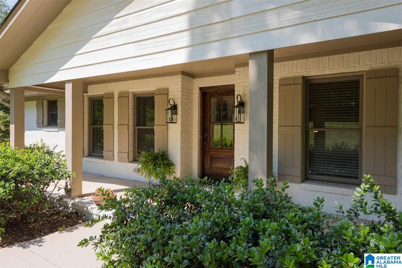 35 Valley View Drive Pelham, AL 35124 - Photo 3 of 48