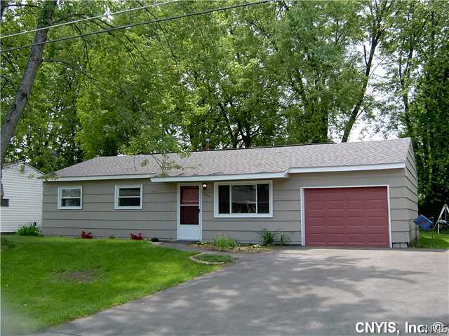 7921 Rinaldo Boulevard East Cicero, NY 13030 - Photo 1 of 1 Exterior Front