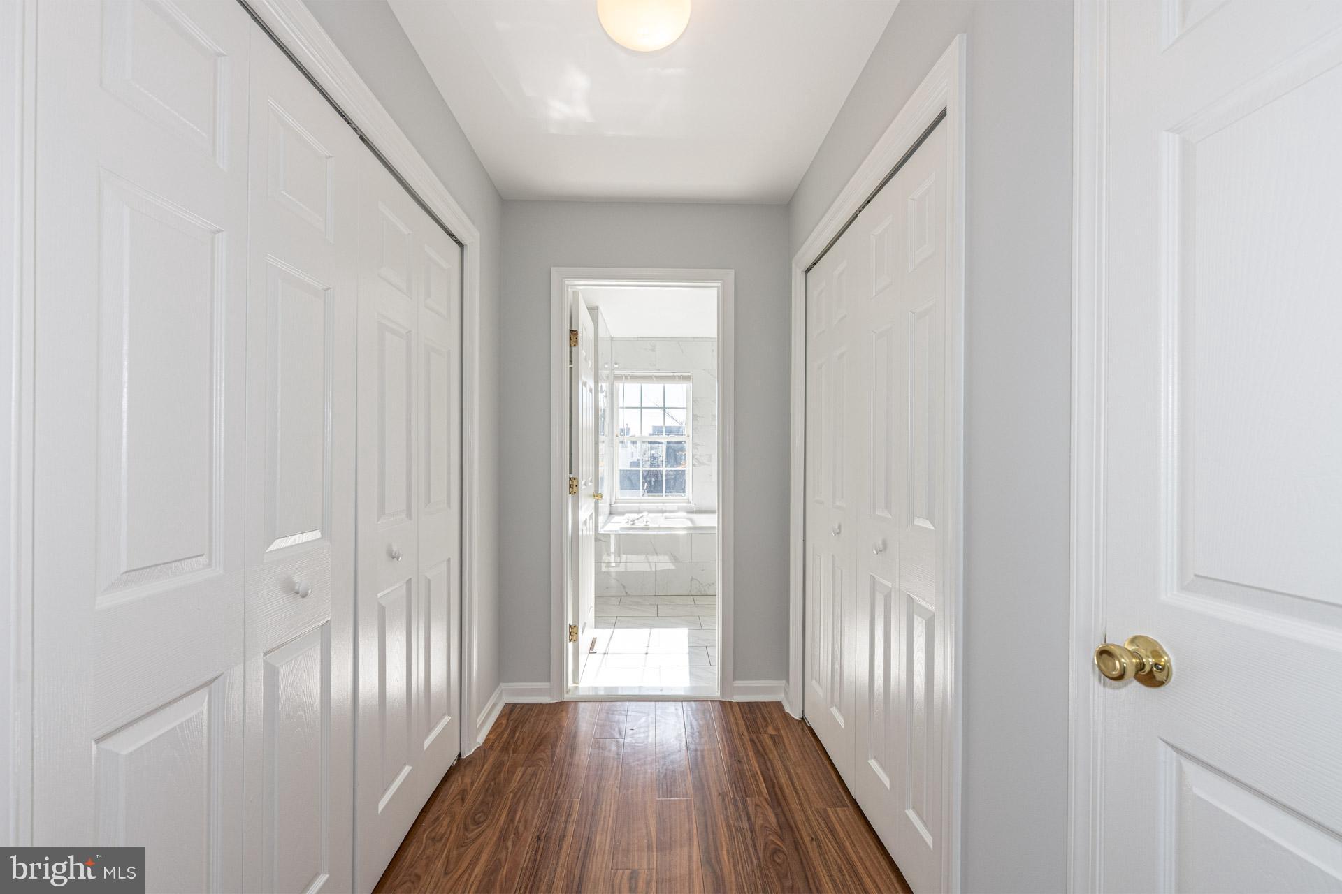 22376 Maison Carree Square Ashburn, VA 20148 - Photo 17 of 35