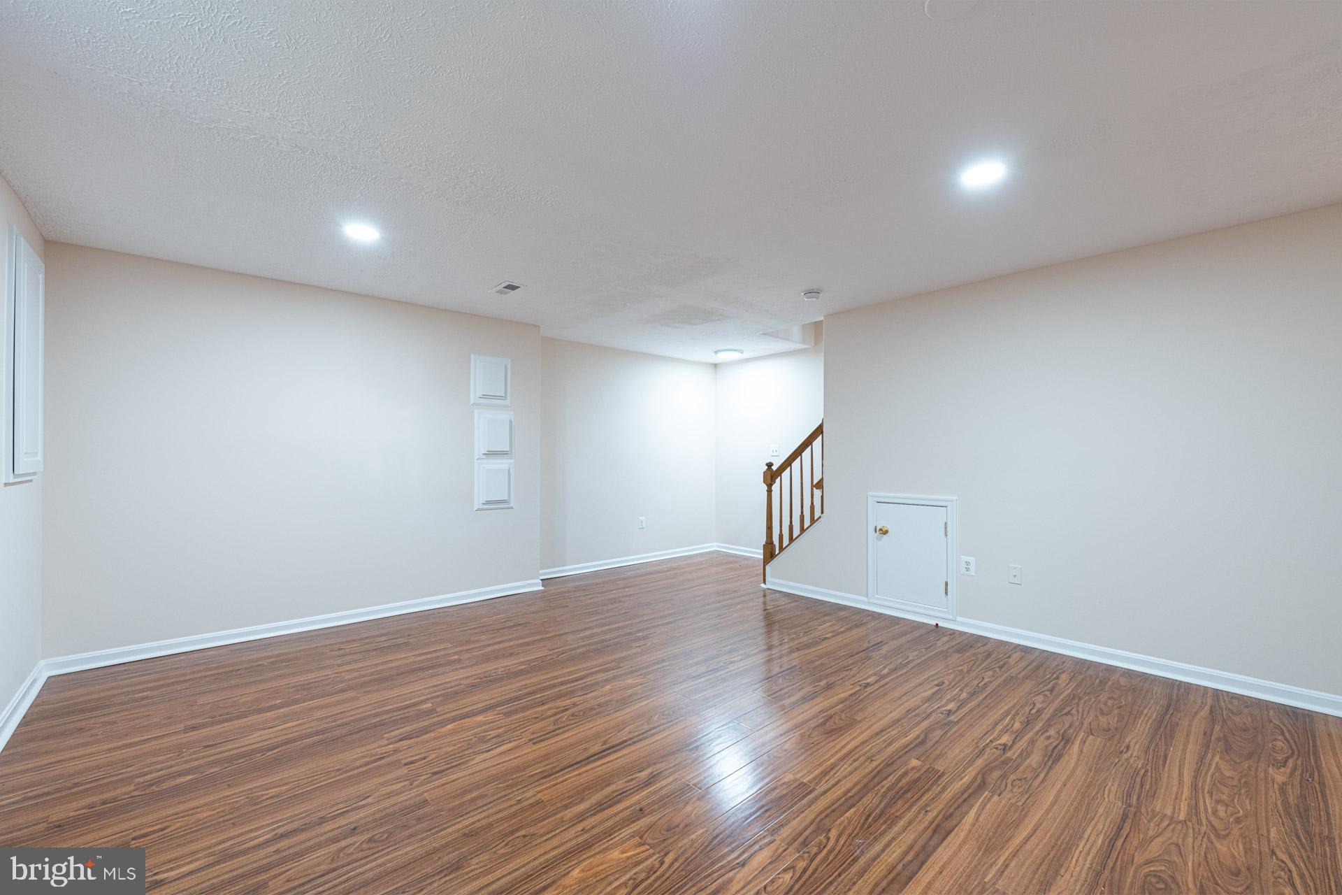 22376 Maison Carree Square Ashburn, VA 20148 - Photo 28 of 35