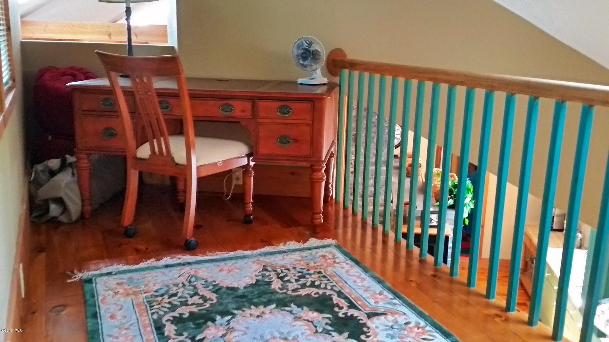 917-919 Twin Lakes Road Shohola, PA 18458 - Photo 36 of 59