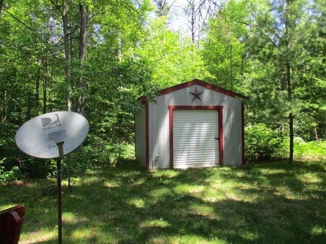 4619 Centerline Road Lewiston, MI 49756 - Photo 6 of 23 Gallery Image 6