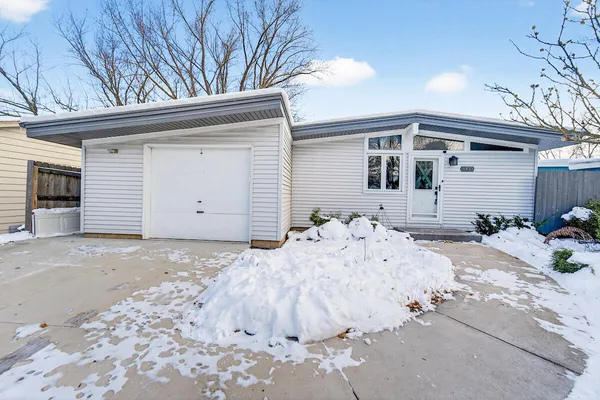 $309,900 | 4422 Glenway Street, Wauwatosa, WI 53225