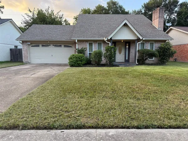 $2,700 | 9626 Magnolia Ridge Drive, Houston, TX 77070