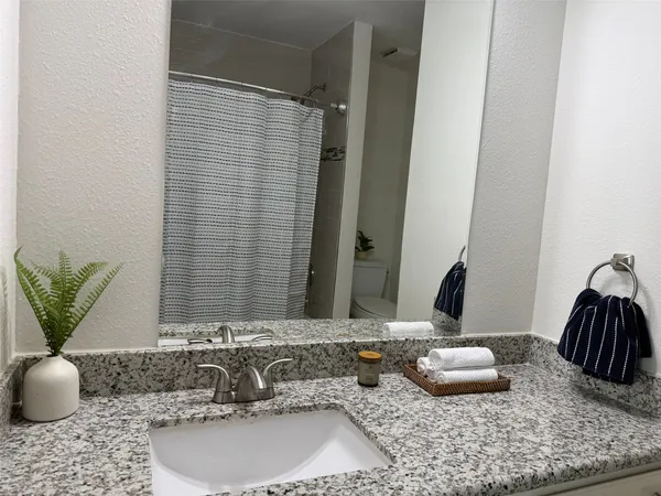 $2,700 | 9626 Magnolia Ridge Drive, Houston, TX 77070