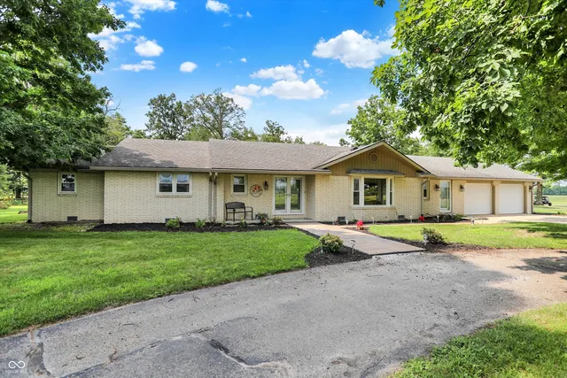 $1,850,000 | 432 500 North, Anderson, IN 46012