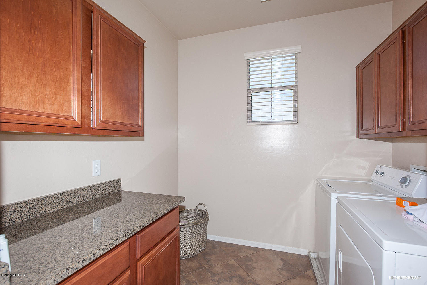 3327 West Florimond Road Phoenix, AZ 85086 - Photo 17 of 25 HRMX0676web
