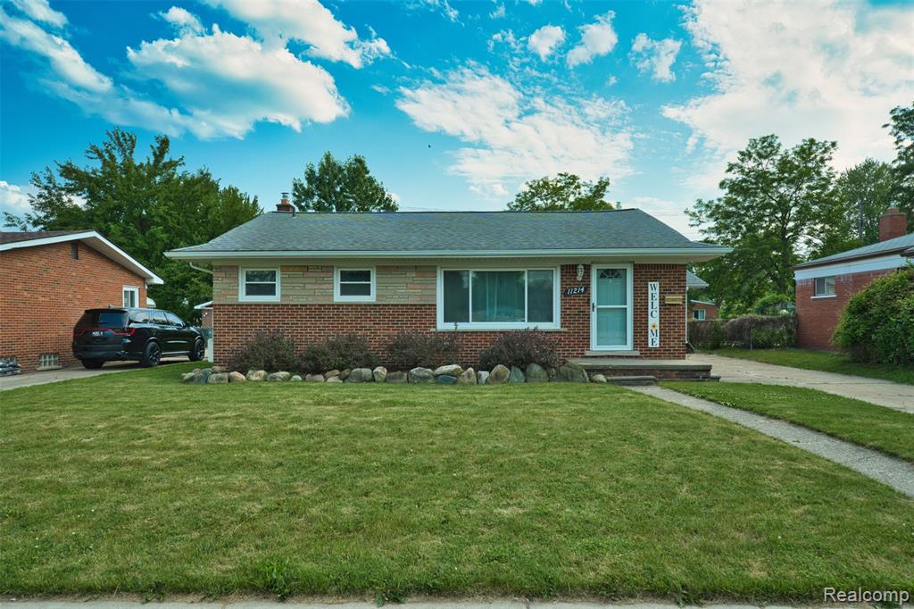 11214 Canal Road Sterling Heights, MI 48314 - Photo 2 of 33 Gallery Image 2
