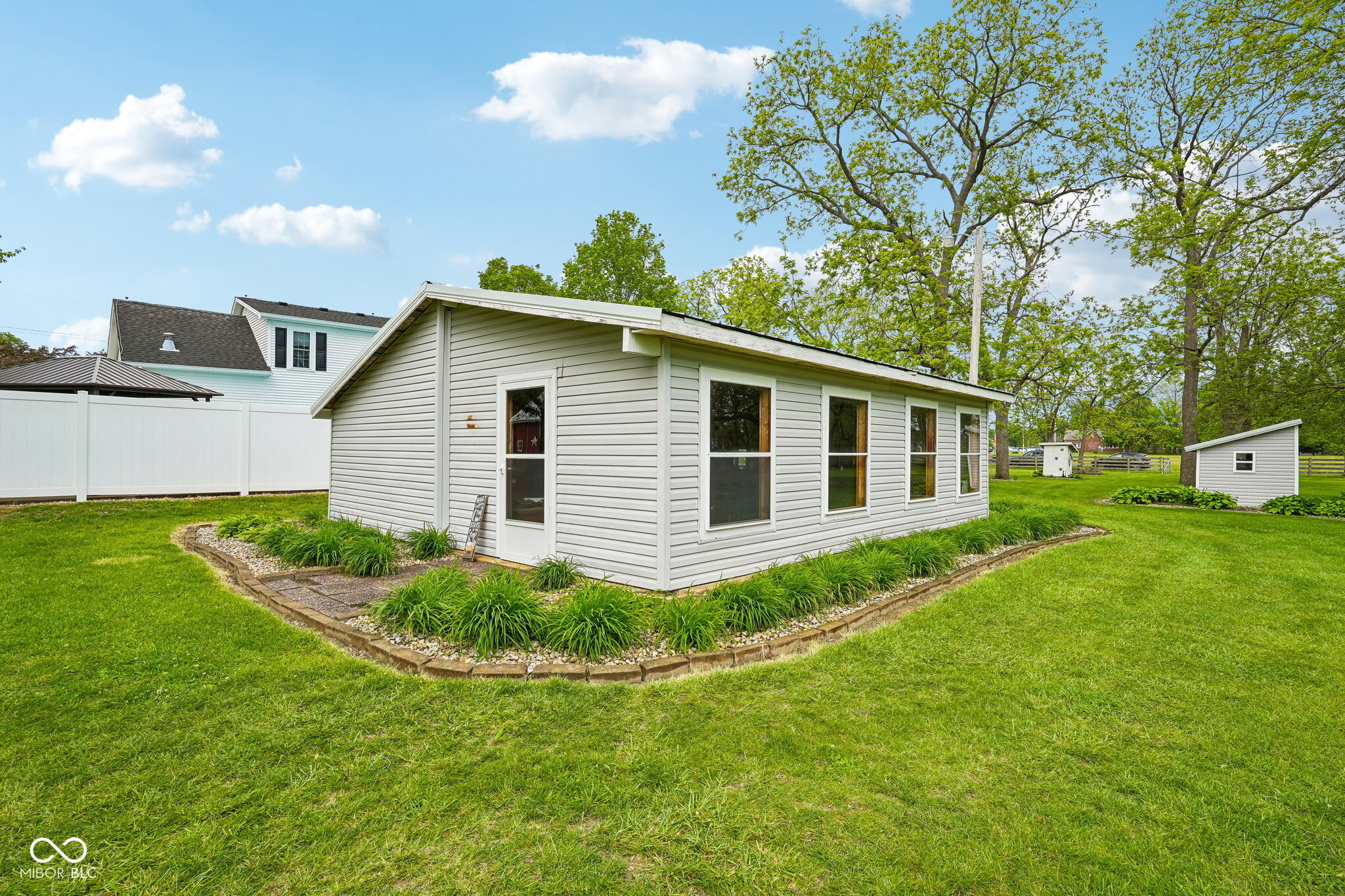 211 Whiteland Road Whiteland, IN 46184 - Photo 100 of 113