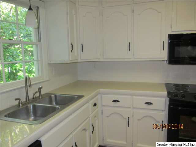 3111 Meadowbrook Trail Birmingham, AL 35242 - Photo 2 of 7