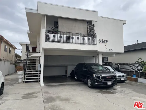 $2,550 | 3749 Veteran Avenue, Unit 1, Los Angeles, CA 90034