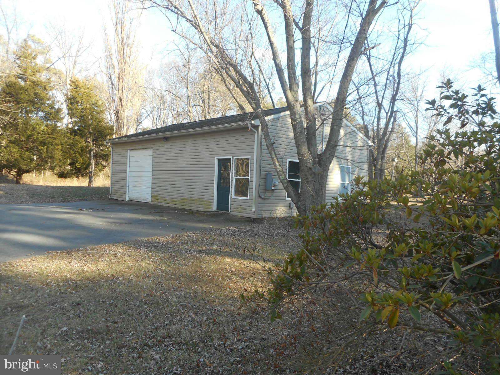 4308 Bay Shore Road Taylors Island, MD 21669 - Photo 9 of 15 Exterior (General)