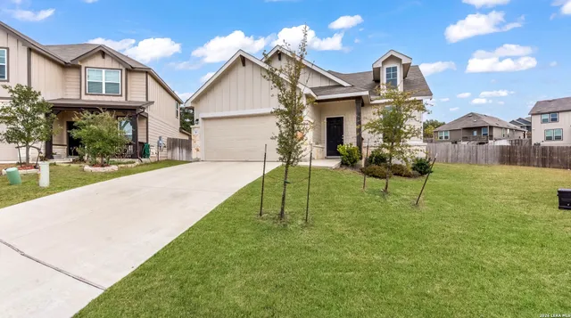 $2,200 | 310 Pollock Path, San Antonio, TX 78260