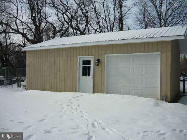 7901 Chambers Hill Road Harrisburg, PA 17111 - Photo 22 of 25 Gallery Image 22