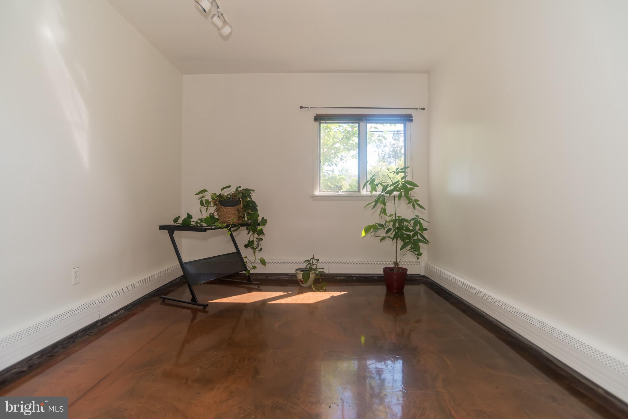 800 Point Street Bristol, PA 19007 - Photo 11 of 25 Den or Office off of Living Room