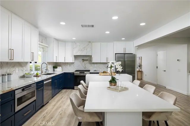 $1,169,000 | 23721 Villena, Mission Viejo, CA 92692