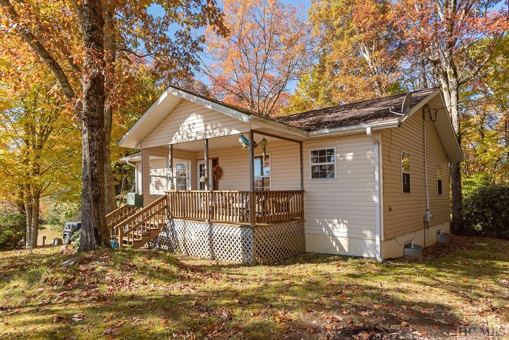 85 Tweeter Hill Road Cullowhee, NC 28723 - Photo 3 of 33 Gallery Image 3
