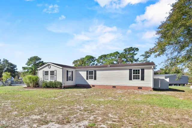 $260,000 | 2003 Trout Avenue Southwest, Supply, NC 28462