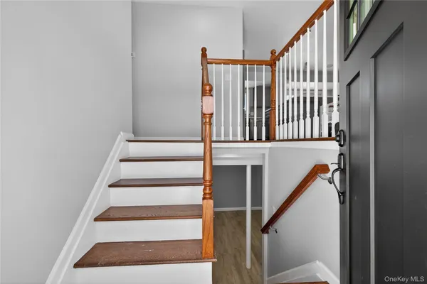 a view of entryway