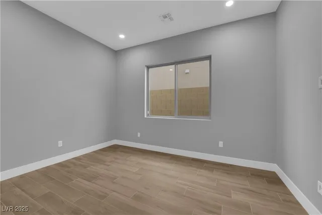 $8,800 | 10648 Stone Ledge Avenue, Las Vegas, NV 89135