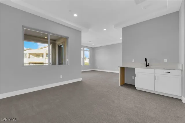 $8,800 | 10648 Stone Ledge Avenue, Las Vegas, NV 89135