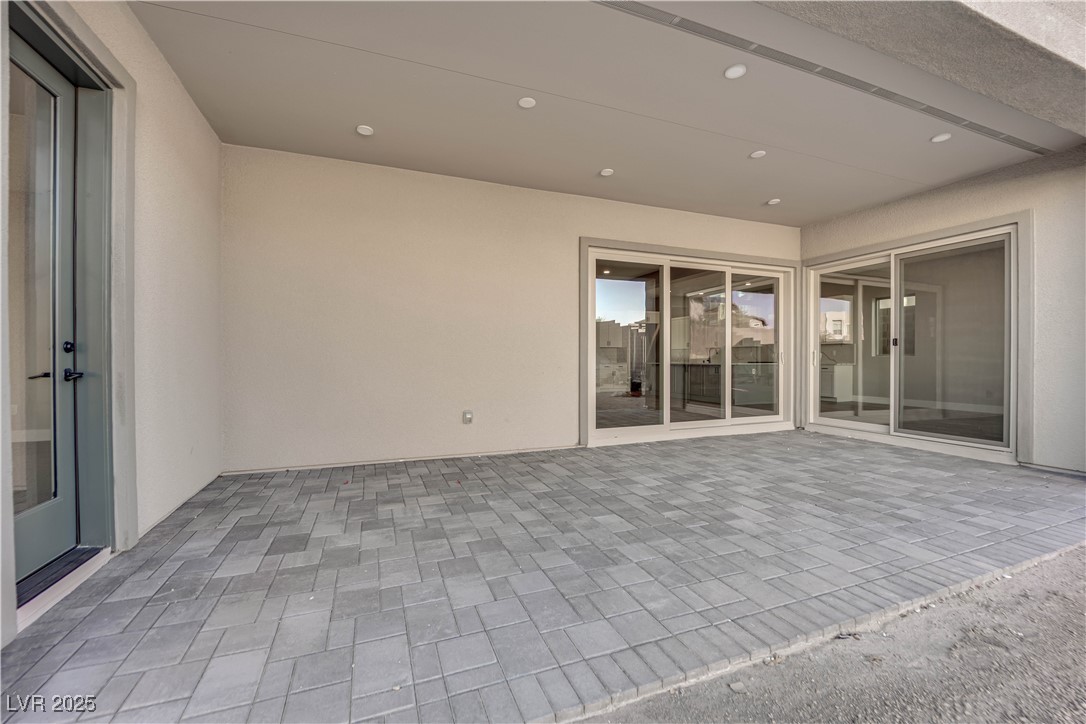 10648 Stone Ledge Avenue Las Vegas, NV 89135 - Photo 62 of 65 Covered Patio