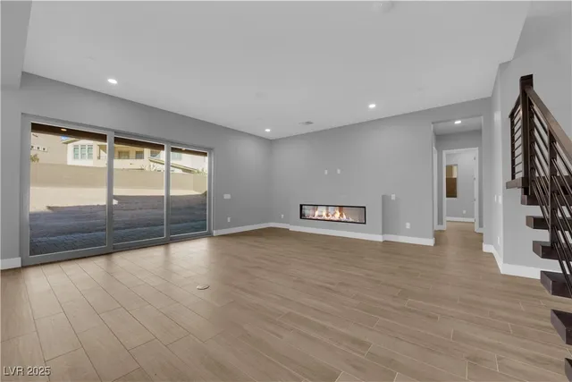 $8,800 | 10648 Stone Ledge Avenue, Las Vegas, NV 89135