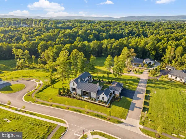 $5,500,000 | 1 Foxtrot Knoll Lane, Middleburg, VA 20117