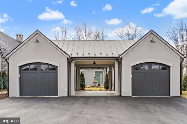 $5,500,000 | 1 Foxtrot Knoll Lane, Middleburg, VA 20117