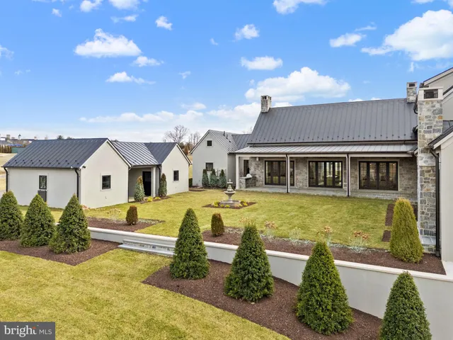 $5,500,000 | 1 Foxtrot Knoll Lane, Middleburg, VA 20117