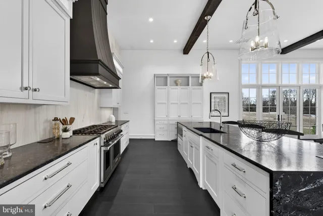 $5,500,000 | 1 Foxtrot Knoll Lane, Middleburg, VA 20117