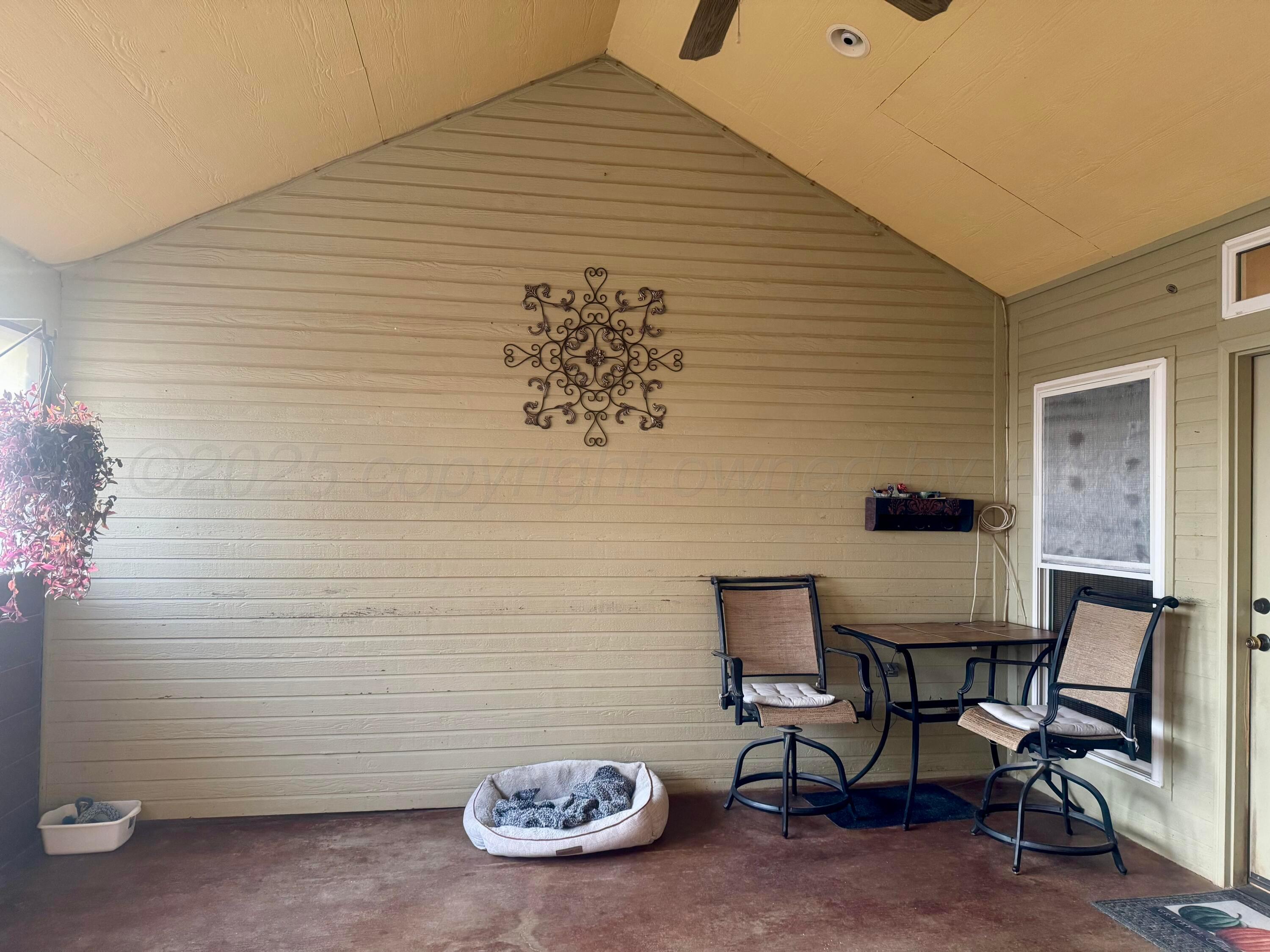 3301 Garrett Drive Perryton, TX 79070 - Photo 20 of 21 Enclosed Patio
