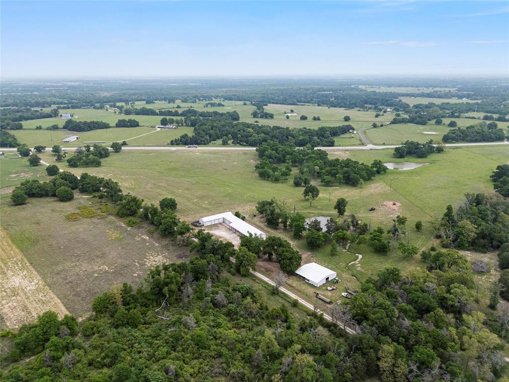 237 Lcr 711 Kosse, TX 76653 - Photo 31 of 40 Aerial view with a rural view