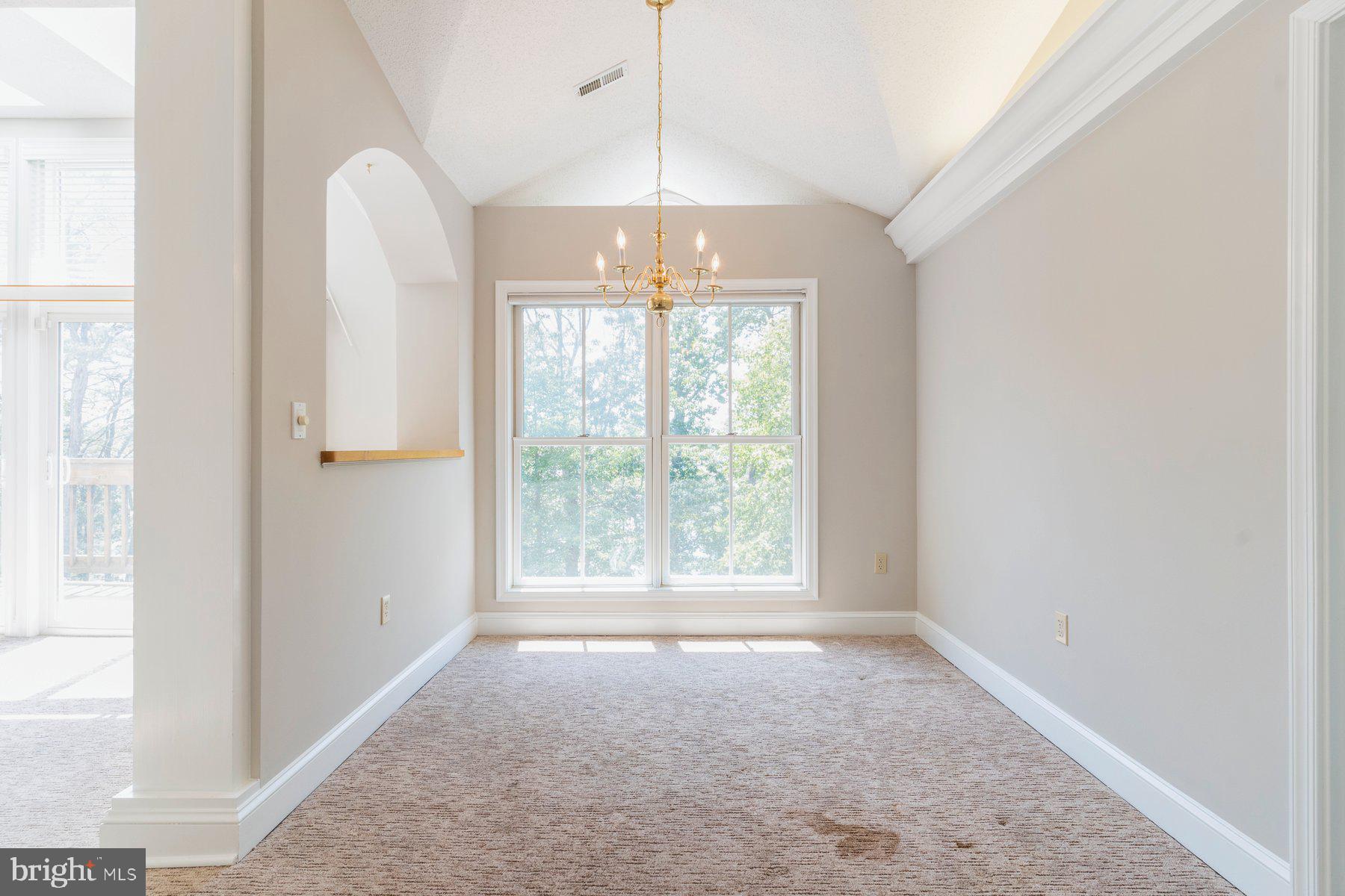 533 Runabout Loop, Unit 533 Solomons, MD 20688 - Photo 9 of 29 an empty room with a window