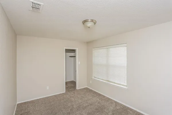 $2,270 | 4252 Glen Abbey Drive, Fort Worth, TX 76036