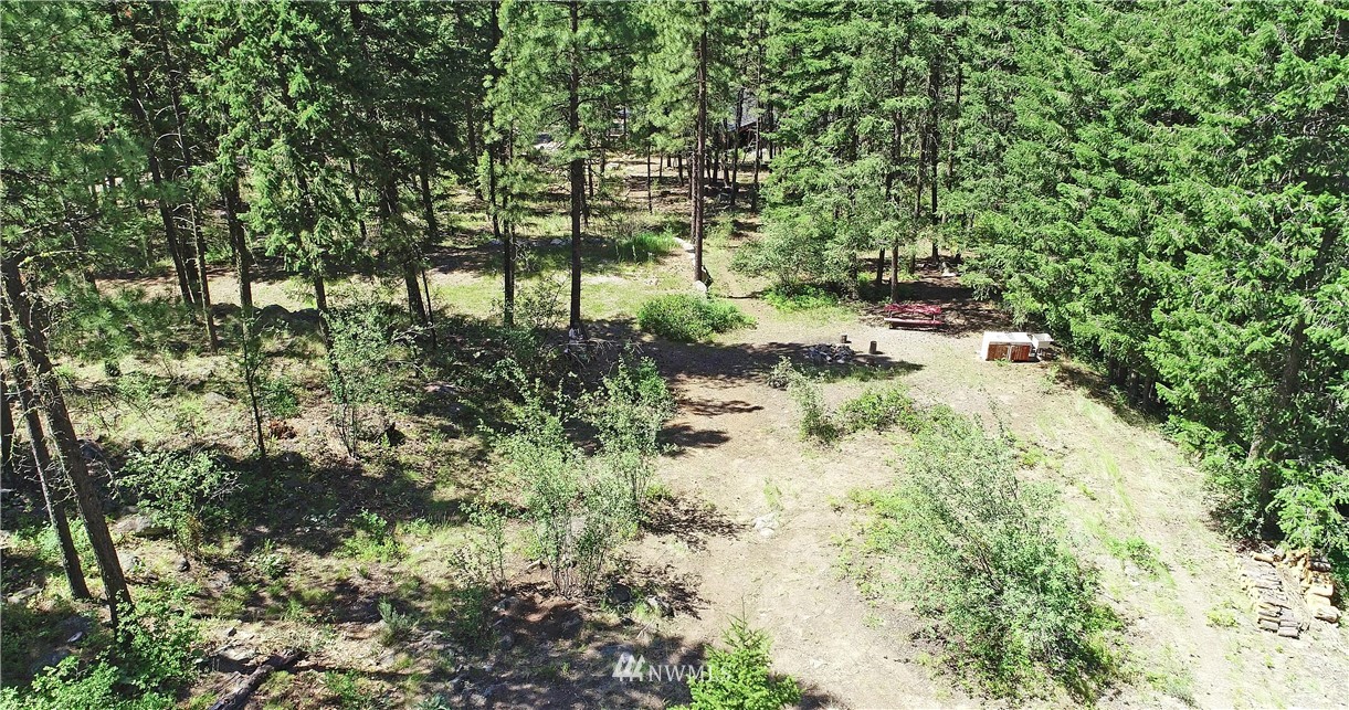 41 Highland Road Winthrop, WA 98862 - Photo 14 of 40