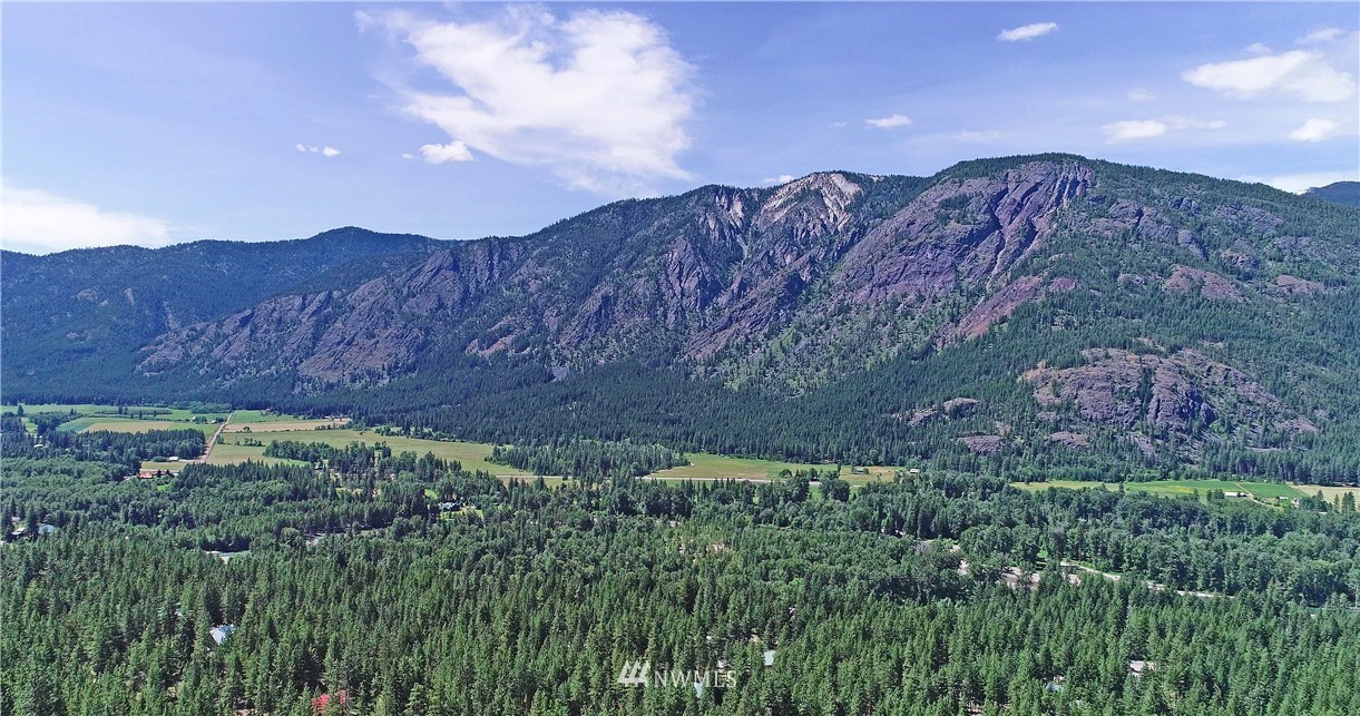 41 Highland Road Winthrop, WA 98862 - Photo 5 of 40