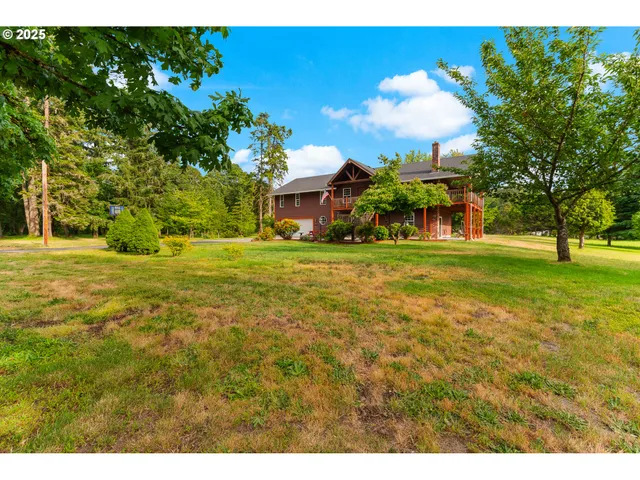 $1,349,900 | 4311 Northwest 419th Street, Woodland, WA 98674