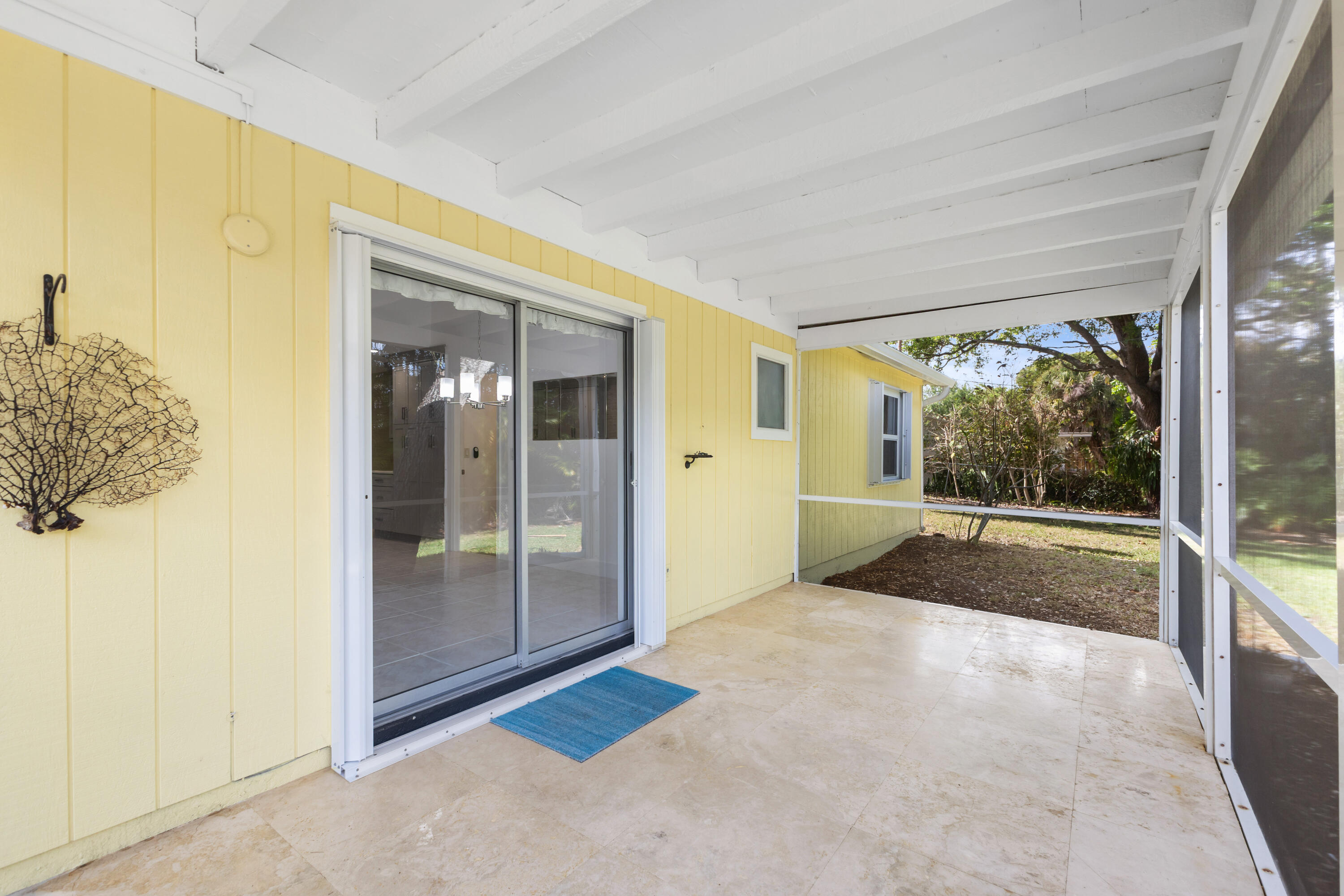 227 West Riverside Drive Jupiter, FL 33469 - Photo 19 of 22 Covered Patio