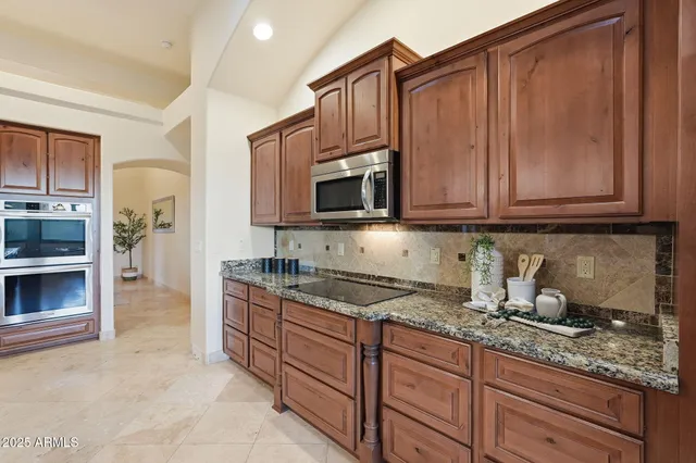 $1,600,000 | 6355 East Barwick Drive, Cave Creek, AZ 85331