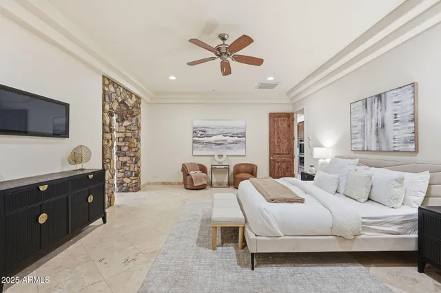 $1,600,000 | 6355 East Barwick Drive, Cave Creek, AZ 85331