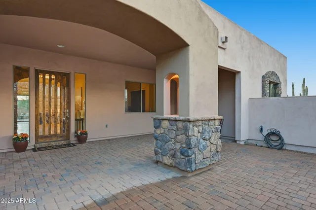 $1,600,000 | 6355 East Barwick Drive, Cave Creek, AZ 85331